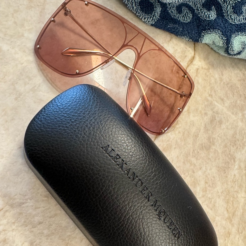 ALEXANDER MCQUEEN brand new sunglasses